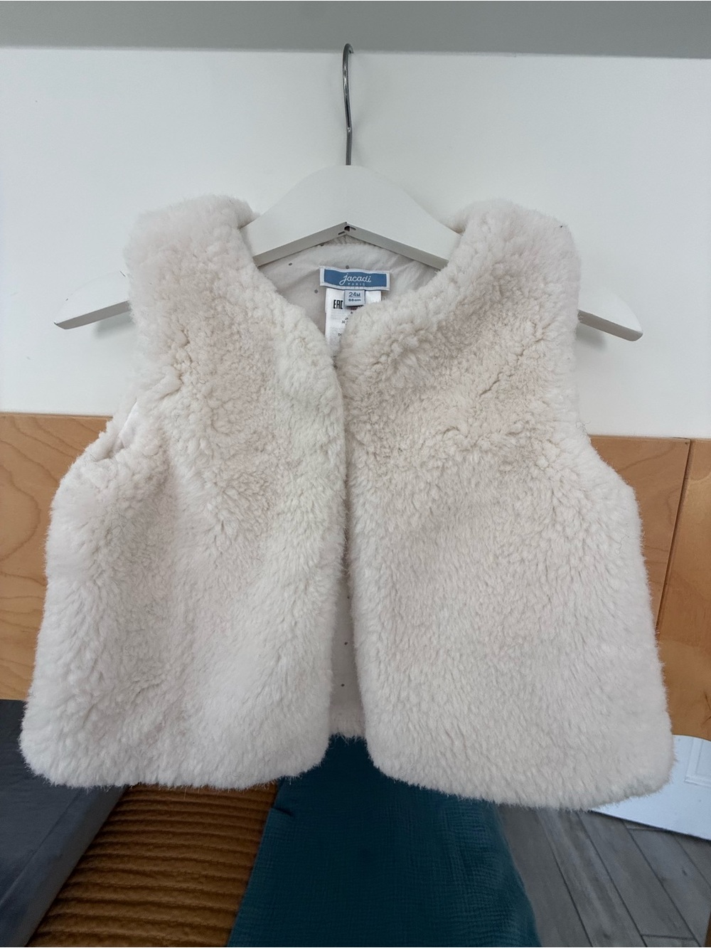 Jacadi Cream Faux Shearling Vest for Kids 2t 24 mo